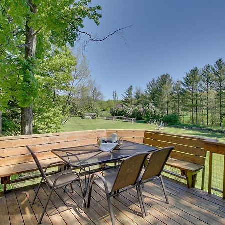 Updated Home With Deck 2 Mi To Sister Bay Beach! Exterior foto